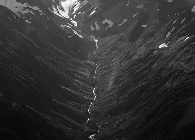 An Alaskan Valley (vertical)