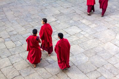 Red monks – Bután