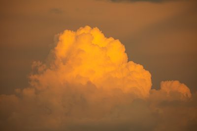 Nube dorada – Río Amazonas, Perú