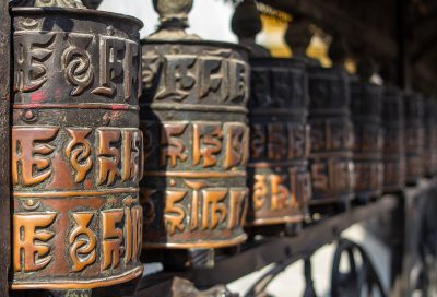 Praying wheels – Bután
